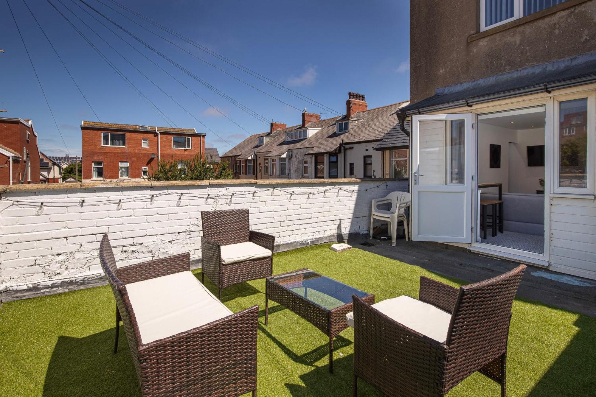 02 Holmfield Lägenhet Blackpool Exteriör bild